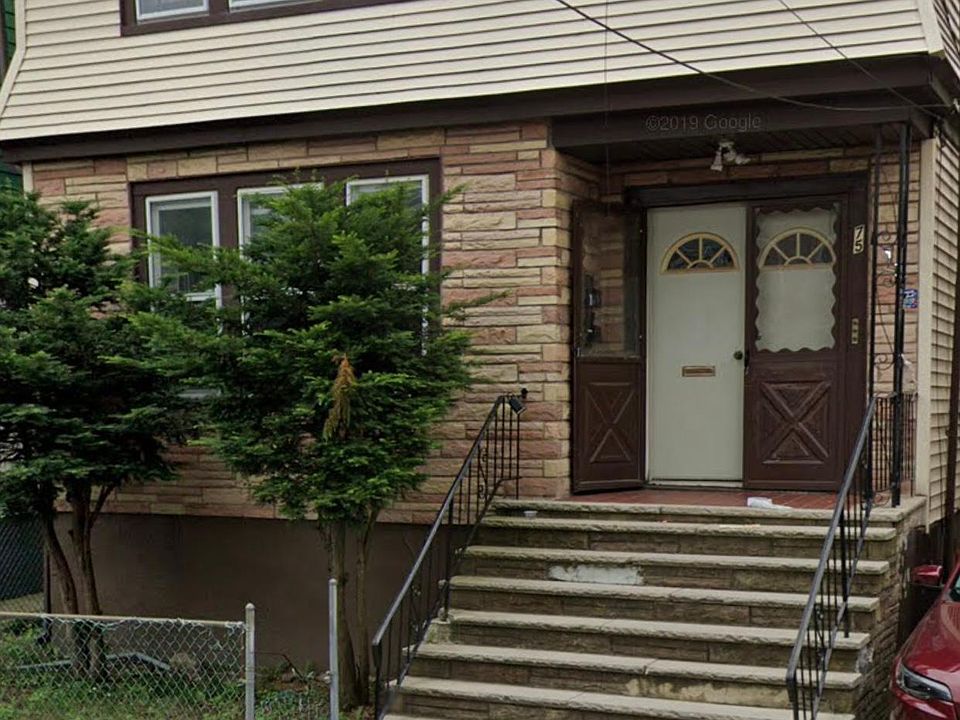 1st image of 75 Grand Ave #1