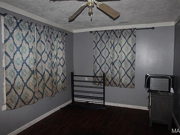 3rd image of 13074 State Road Cc