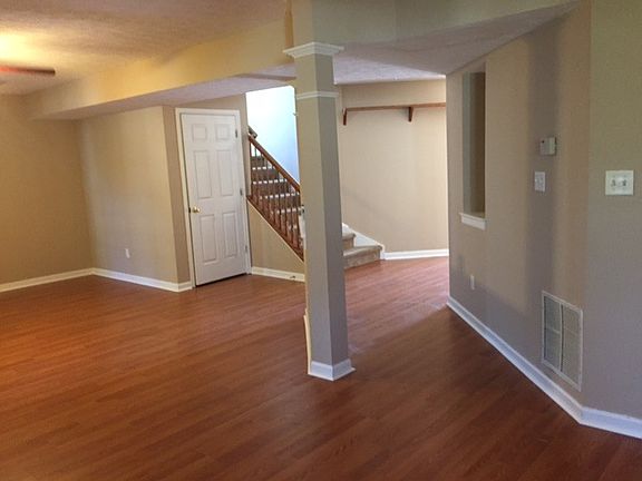 Laminate flooring
