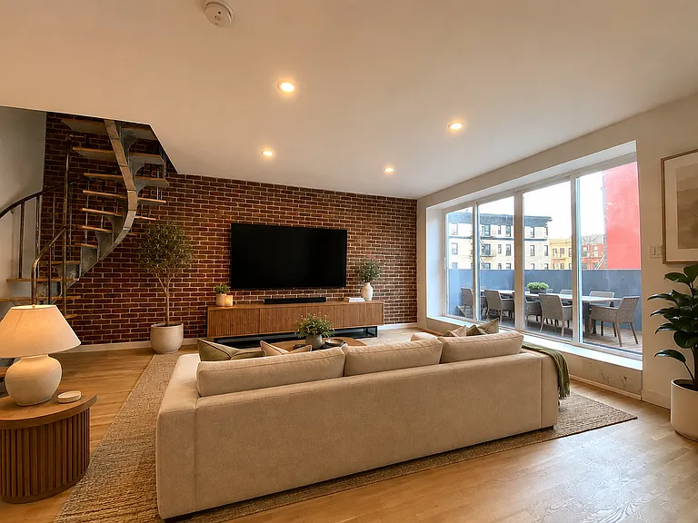 165 Elizabeth St #4R — Photo 2