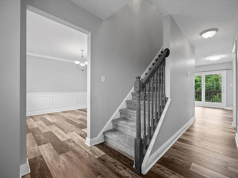 3251 Grandview Rd — Photo 8