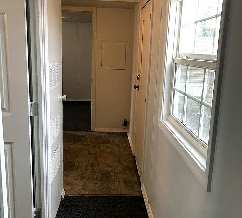 5th image of 2718 Zachary Dr