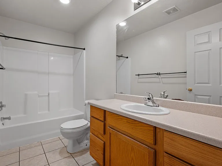 543 N University Ave #107 — Photo 14