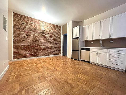 1st image of 580 St Nicholas Ave APT 2D