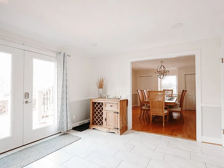 589 Moore Rd #B — Photo 7