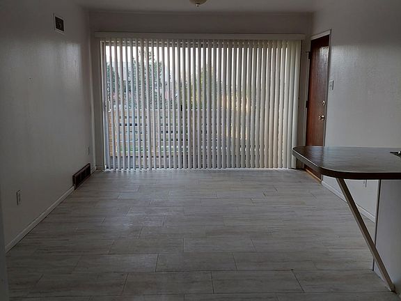 Call to see 314 677 7283 Delphirealty@gmail.com