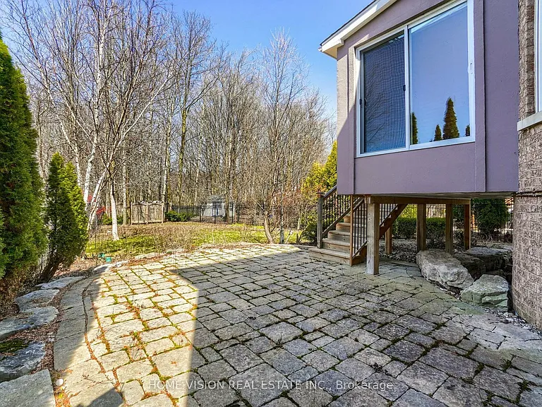 24 E Sandbanks Dr #BASEMENT — Photo 20