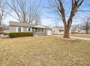 9010 E 72nd Ter, Raytown, MO 64133