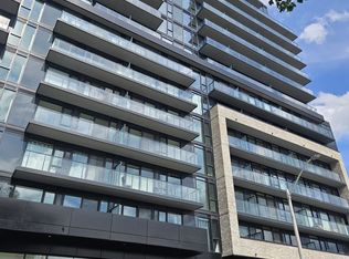 3009 Novar Rd #1017, Mississauga, ON L5B 1S4