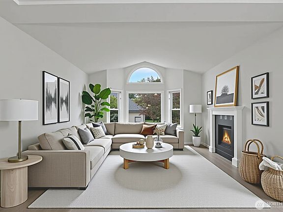 5th image of 4019 Wexford Loop SE