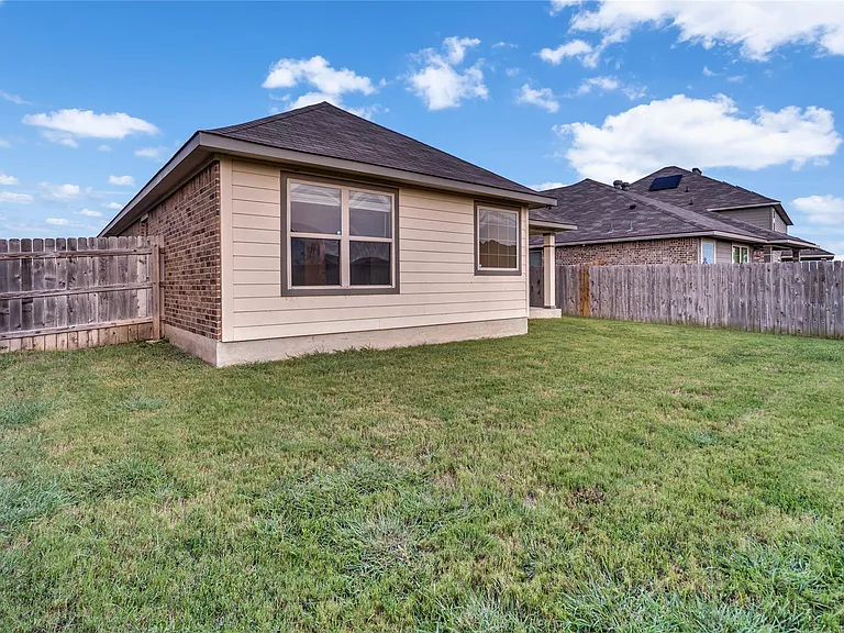 6407 Hercules Ave — Photo 28