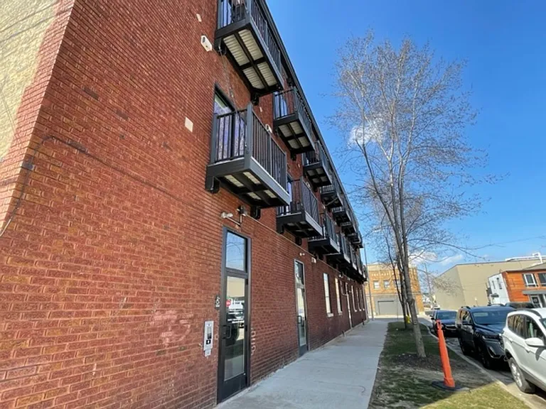 Beautiful Apartments West Grand Neighborhood — Photo 20
