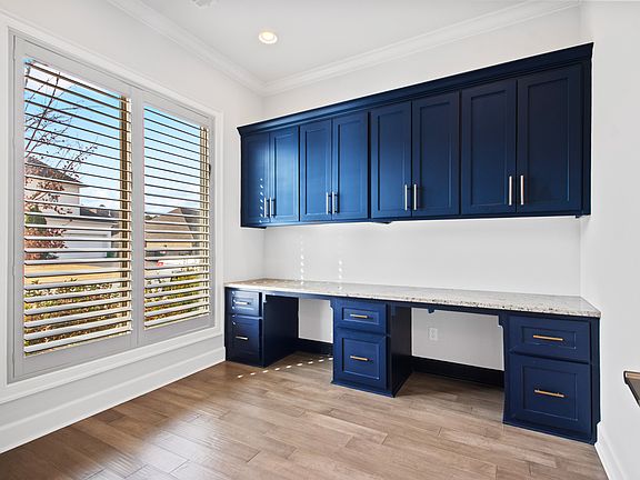 4th image of 918 Wildcreek Cir