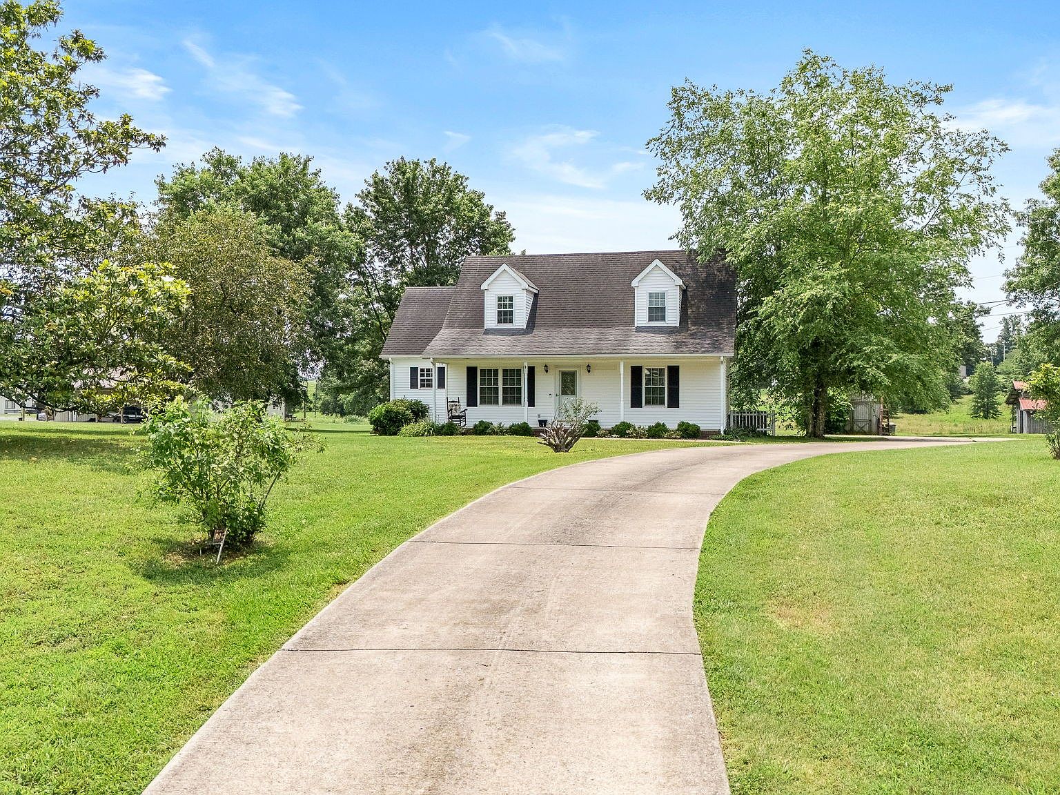 3612 Hartsville Pike, Castalian Springs, TN 37031 | Zillow
