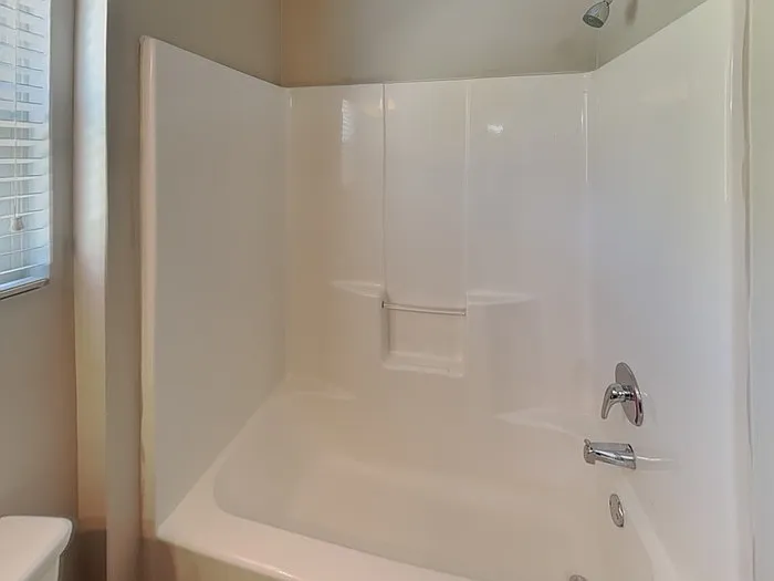 1048 Regency Dr — Photo 19