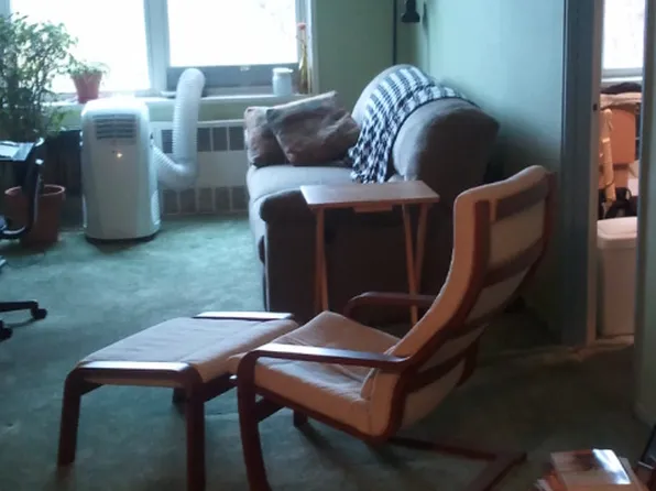 820 Ocean Parkway image 1 of 8