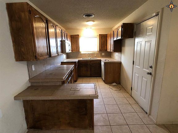 5th image of 201 Merrill Dr