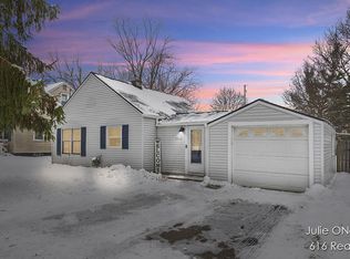 3645 Benjamin Ave NE, Grand Rapids, MI 49525