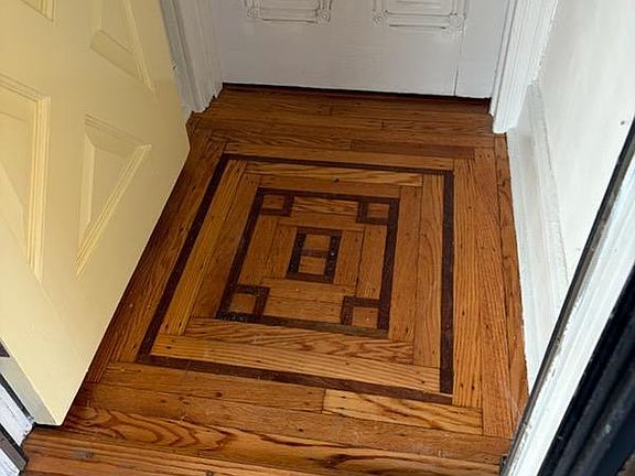 5th image of 5229 Pulaski Ave