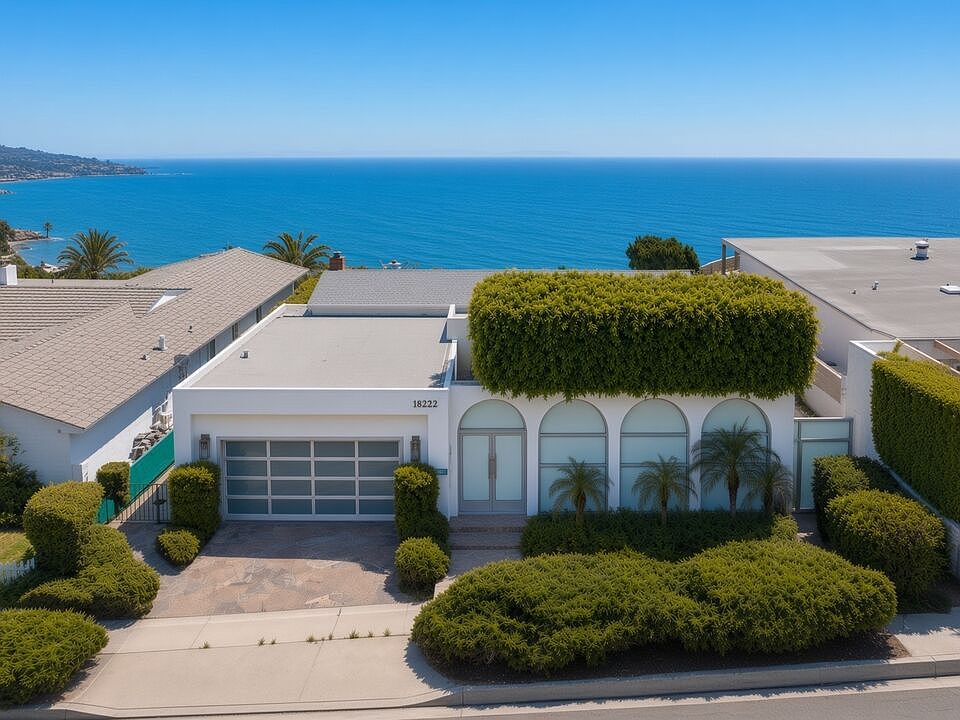 1st image of 18222 Coastline Dr