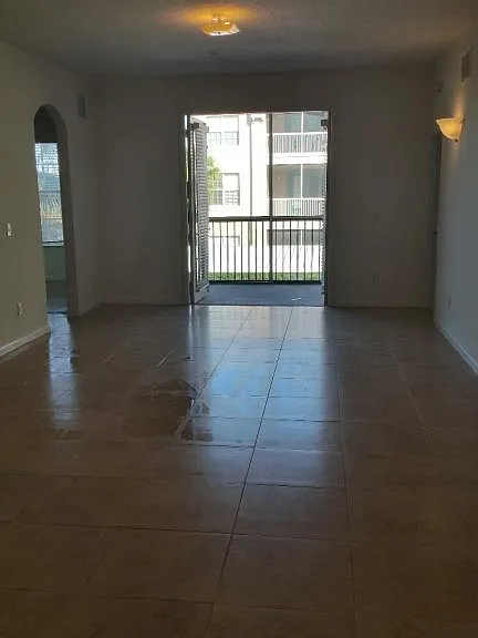 3000 Laurel Park Ln #207 — Photo 7