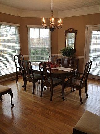 4th image of 1021 Wellington Blvd