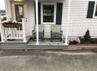 5 Badgers Is W APT 1, Kittery, ME 03904