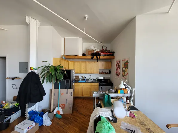 54 Knickerbocker Avenue image 6 of 18