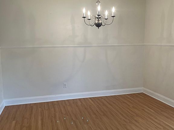 5th image of 2128 Dunn Rd