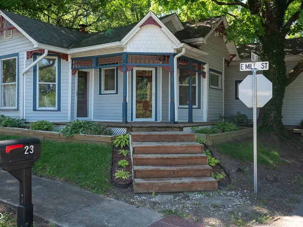 23 E Mill St, New Palestine, IN 46163