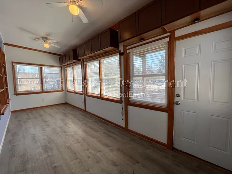 220 Main St #2R — Photo 12