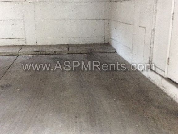 4th image of 6848 S Cntrywds Cir
