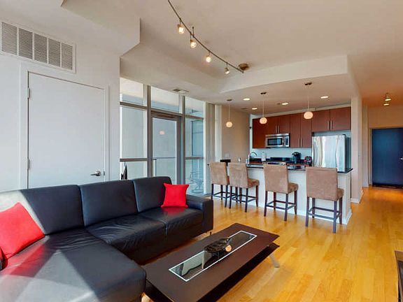 3rd image of 303 W Ohio St APT 2106