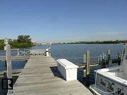 4th image of 19531 Gulf Blvd APT 315