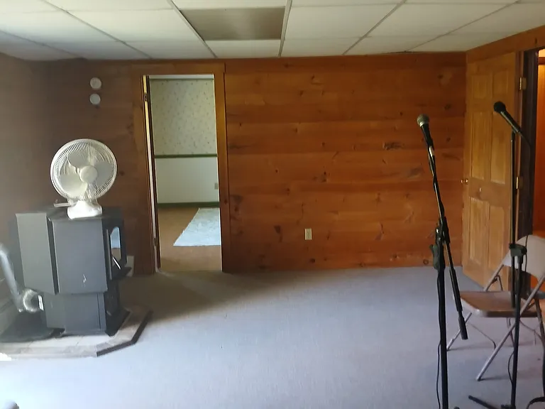 187 Oakland Rd — Photo 28
