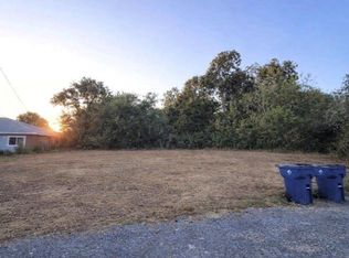 119 Thelma Ln, Texas City, TX 77591