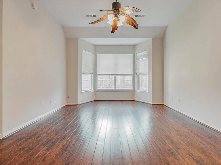 155 Perfidia Dr — Photo 19