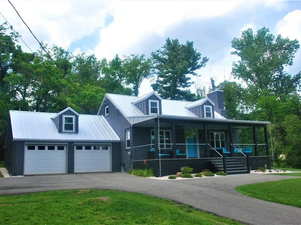 249 White School Rd, Greensburg, PA 15601