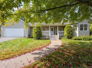 60 Eldersley Ave, Saint John, NB E2N 2E6