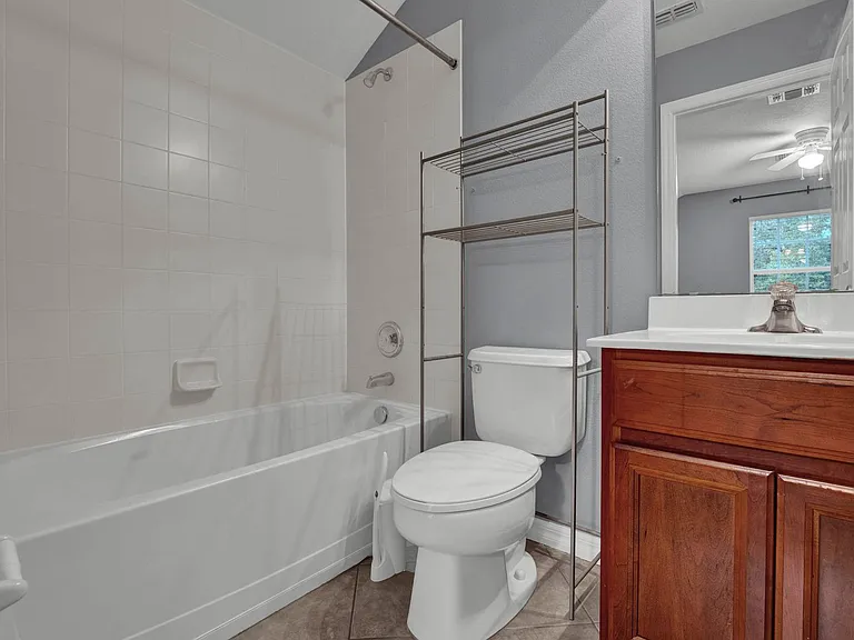 10029 Silk Grass Dr — Photo 19
