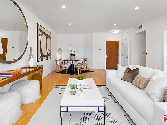 5th image of 1420 N Laurel Ave APT 204