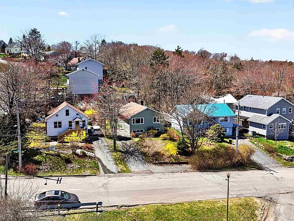 2nd image of 9 Kidston Rd