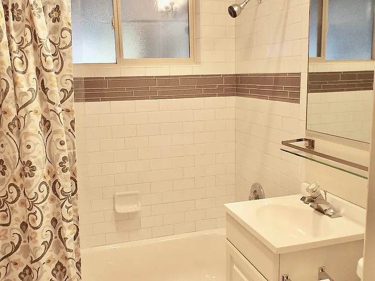 2123 Westfield Ave — Photo 11