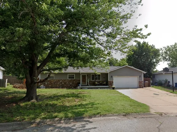 300 E Valley View St, Derby, KS 67037
