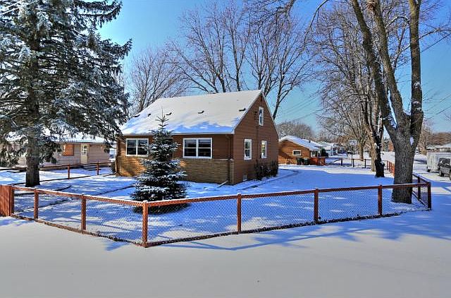 1st image of 14615 Canada Ave