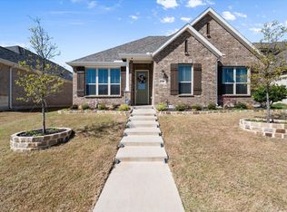 2209 Glacier Dr, Waxahachie, TX