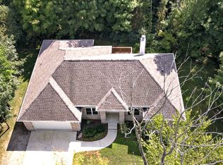 5749 W Pr Highland Hills Dr, Edinburgh, IN