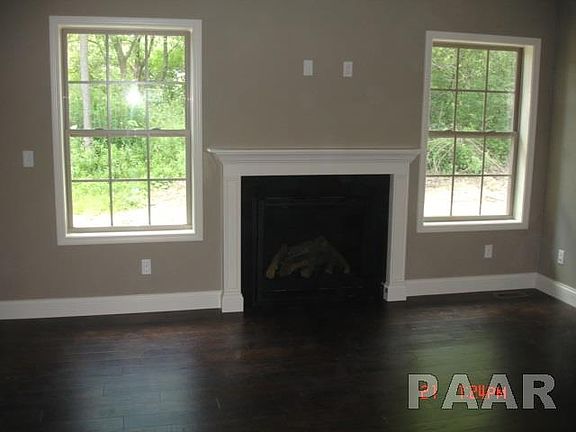 2nd image of 7535 N Walnutbend Dr #22