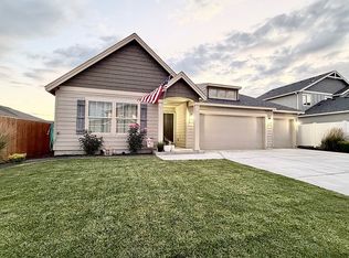 304 Bravo St, Moxee, WA 98936