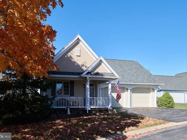 249 Village Heights Dr, State College, PA 16801